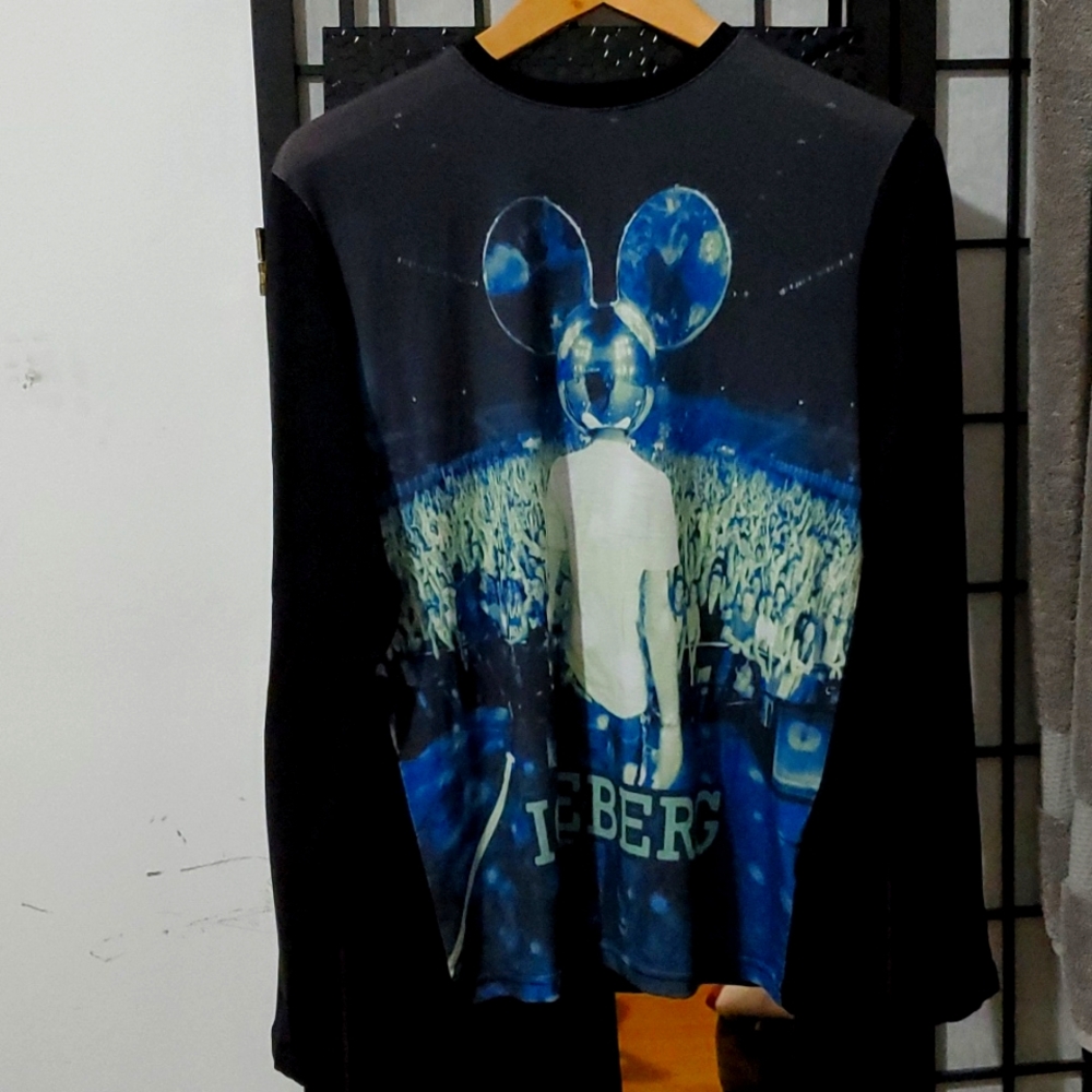 Iceberg shirt